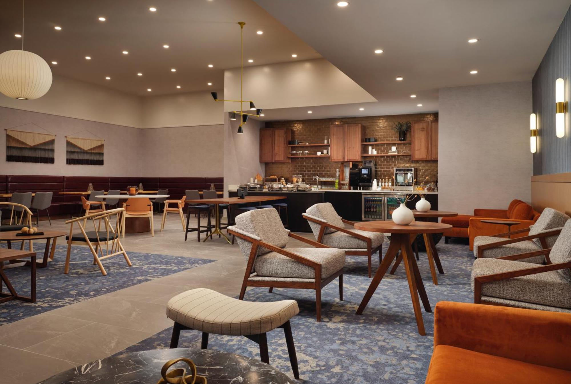 Sheraton Grand Rapids Airport Hotel Каскейд Экстерьер фото